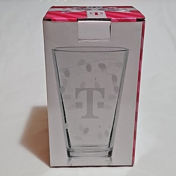 T-Mobile Tuesdays Holiday Glass New in Box - Picture 13 of 14